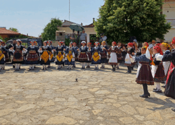 Γυρίσματα για την εκπομπή “Κυριακή στο χωριό, ξανά” στη Λευκοπηγή Κοζάνης (Φωτογραφίες)