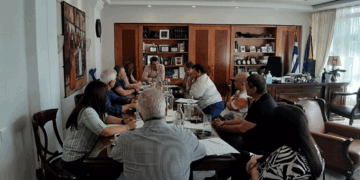 Η προσβασιμότητα και οι δομές αναπηρίας στο επίκεντρο της συνάντησης των εκπροσώπων των ΑμεΑ με τον Αντιπεριφερειάρχη Καστοριάς