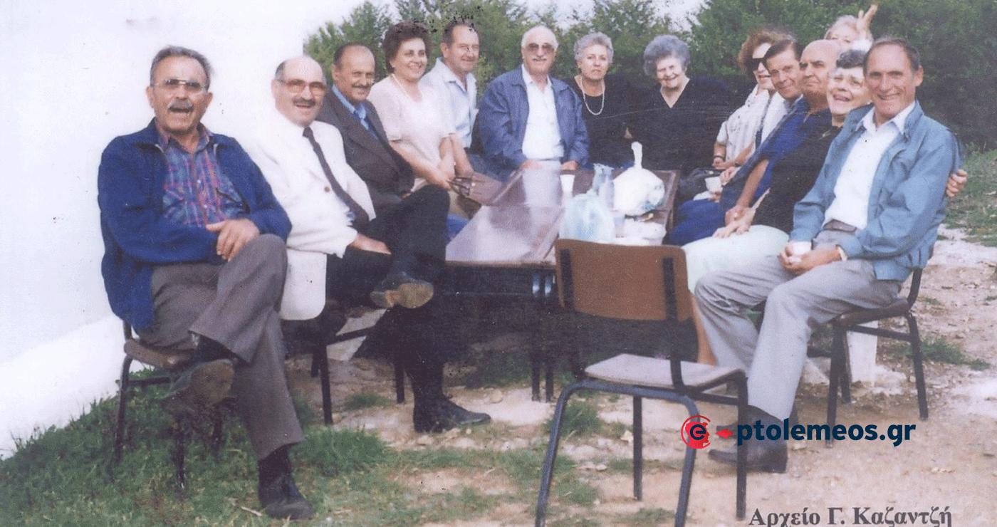 Φιλική παρέα συμμαθητών του Γυμνασίου Πτολεμαΐδος σε αναμνηστική φώτο το 1994 – Από τη στήλη του Γ. Καζαντζή στον ΠΑΛΜΟ