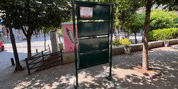 Γρεβενά: Ειδικά σταντ για κηδειόχαρτα/μνημόσυνα τοποθέτησε ο δήμος