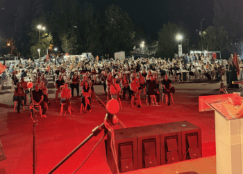 Ολοκληρώθηκε το Φεστιβάλ της ΚΝΕ στην Κοζάνη με σύνθημα «Ανατρέπουμε το παλιό. Ανοίγουμε τον δρόμο για το νέο. Σοσιαλισμός για να νικήσει το δίκαιο!»