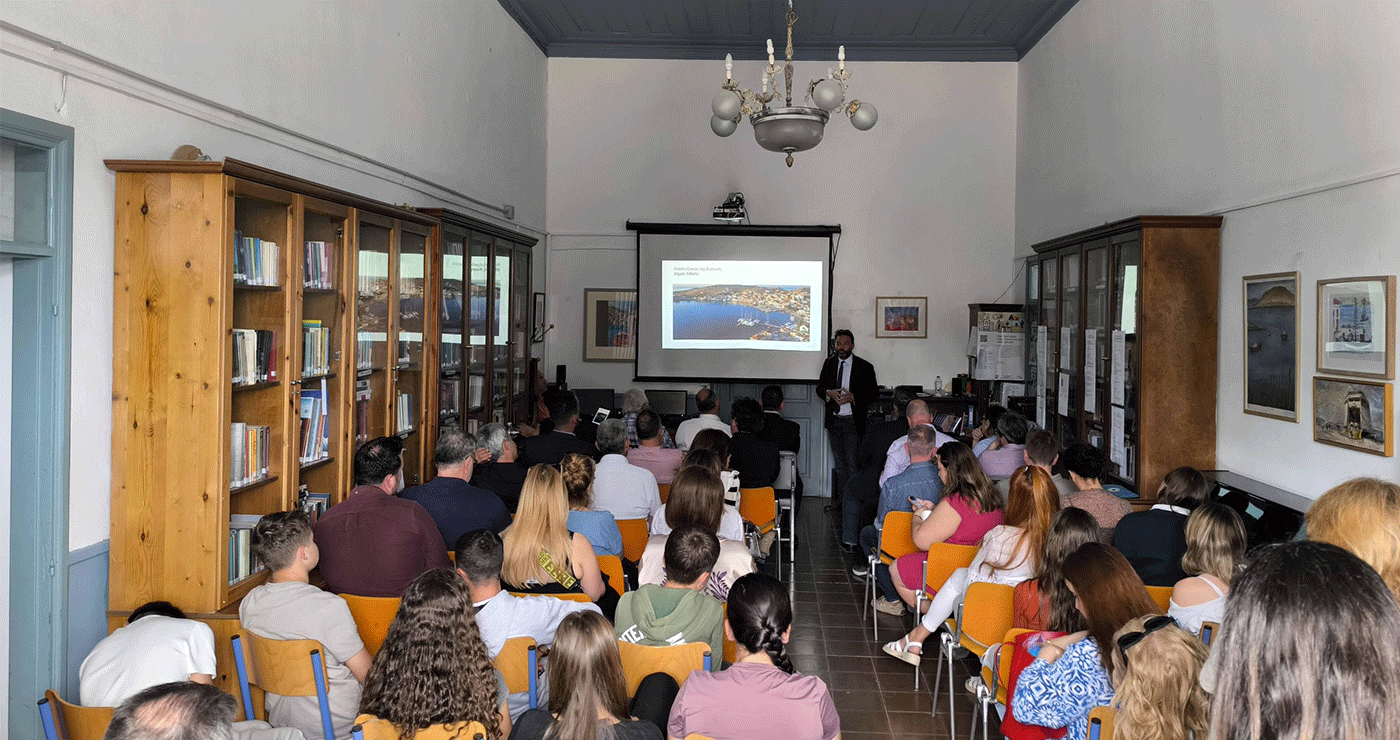 Ο Κώστας Φιλιππίδης στην Πρώτη Εθνική Συνάντηση του Δικτύου Τοπικών Συμβούλων