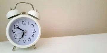 Ώρες κοινής ησυχίας: Τι απαγορεύεται και ποιες είναι οι ποινές για τους παραβάτες