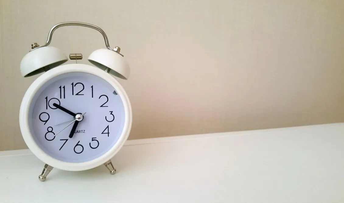 Ώρες κοινής ησυχίας: Τι απαγορεύεται και ποιες είναι οι ποινές για τους παραβάτες