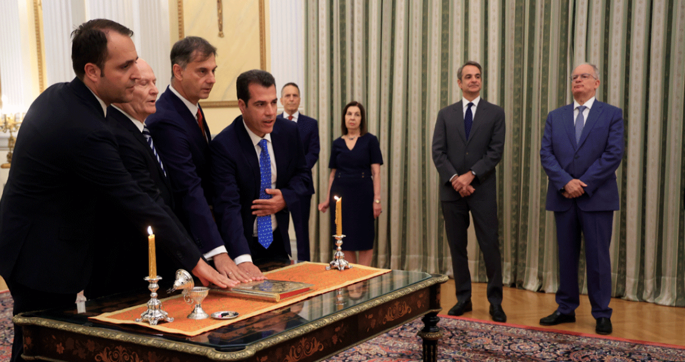 Ορκίστηκαν ο νέος υπουργός Μετανάστευσης, Θάνος Πλεύρης και τρεις υφυπουργοί – Δείτε φωτογραφίες