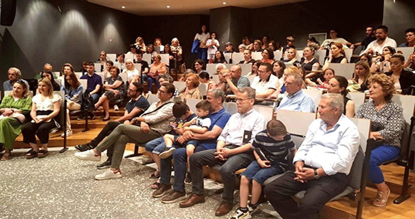 Με μεγάλη επιτυχία πραγματοποιήθηκε η παρουσίαση του βιβλίου «Ιστορίες ενός καθρέφτη» της Θεοδώρας Μήλιου