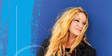 Μεγάλη συναυλία με την Ευανθία Ρεμπούτσικα στο Ανοιχτό Θέατρο Ποντοκώμης