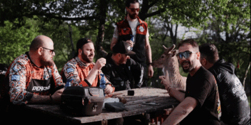 Στο Πάρκο Ελαφιών Κοζάνης η πρεμιέρα της σειράς “Γκαζάκι Θέλει” των GreekAdvRiders (Βίντεο)