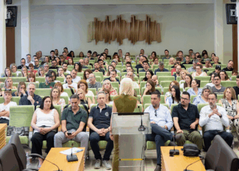 Mεγάλο ενδιαφέρον για την επιμόρφωση στο Ανθρώπινο Δυναμικό και την Εξυπηρέτηση πελατών του Επιμελητηρίου Κοζάνης