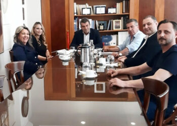 Τα ζητήματα της ΠΕ Καστοριάς στο επίκεντρο συνάντησης Δ. Σαββόπουλου – Έλενας Σώκου