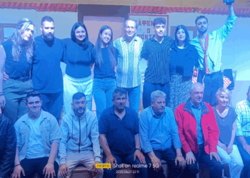 Η επιτυχημένη παράσταση “Ας τρώει μεν η μαναχία” του Ποντιακού Συλλόγου Πτολεμαΐδας στο Φεστιβάλ Θεάτρου στην Ποντιακή διάλεκτο (Φωτογραφίες)