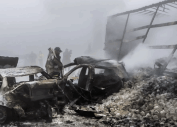 Κοζάνη: Με 80 χλμ/ώρα καρφώθηκε η νταλίκα στο ΙΧ των ηλικιωμένων στα διόδια Πολυμύλου