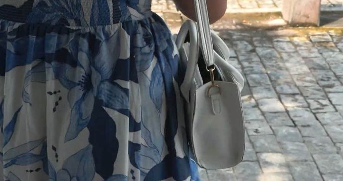 Ληστεία σε… ζωντανή σύνδεση στο κέντρο της Αθήνας (Βίντεο)