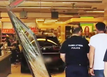 Το ένα μετά το άλλο τα τροχαία ατυχήματα με αυτόματα ΙΧ – Αυξάνονται τα περιστατικά στην Ελλάδα (Βίντεο)