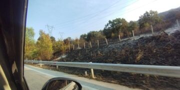 Φωτιά στο δρόμο Πτολεμαΐδας-Κοζάνης: Προετοιμάζονται στην Ασβεστόπετρα με αντιπυρικές ζώνες