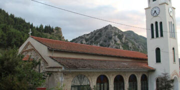 Σέρβια: Λιτάνευση ιερών λειψάνων των Αγίων Κωνσταντίνου και Ελένης