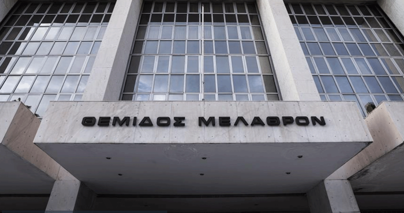 Άρειος Πάγος: Σκηνές πανικού σε δικαστική αίθουσα – Τούρκος κρατούμενος έκοψε τις φλέβες του