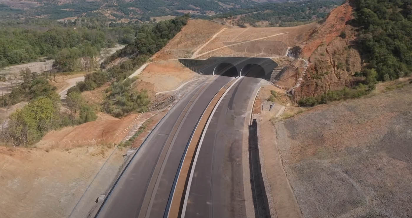 Ε65: Εντυπωσιακή πρόοδος στον δρόμο που θα ενώσει την Αθήνα με τη Μακεδονία – Δείτε Βίντεο