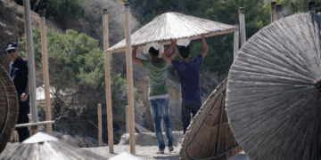 MyCoast: 5.500 καταγγελίες για τις ελληνικές παραλίες -Ποιες περιοχές πρωταγωνιστούν στις παραβάσεις