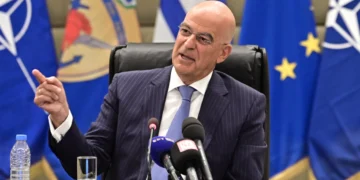 Θητεία μόνο στον Στρατό Ξηράς – Τέλος η θητεία σε Πολεμικό Ναυτικό και Πολεμική Αεροπορία