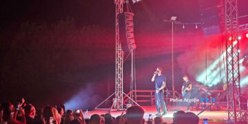 Λέχοβο: Ξεσήκωσε το κοινό ο Δήμος Αναστασιάδης στη μεγάλη συναυλία (video)