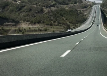 Καταδικάστηκαν 7 άτομα για τις υπερκοστολογήσεις 32 εκατ. ευρώ στην Εγνατία Οδό στα Γρεβενά