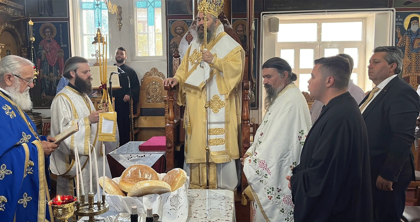 Γιόρτασε πανηγυρικά η Κοινότητα των Αναργύρων παρουσία του Μητροπολίτη (Φωτογραφίες)