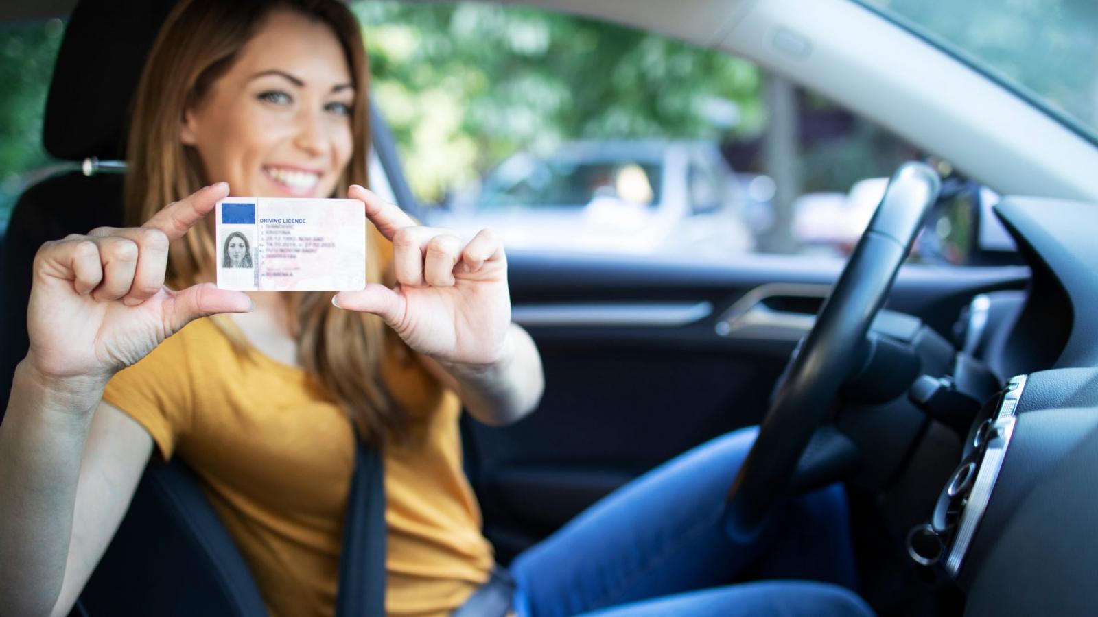 Ηλεκτρονικά η έκδοση διπλώματος οδήγησης σε όλες τις Περιφέρειες