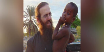 Αρχιερατική Θεία Λειτουργία με τον Επίσκοπο Τολιάρας και Νοτίου Μαδαγασκάρης κ. Πρόδρομο στην Πτολεμαΐδα