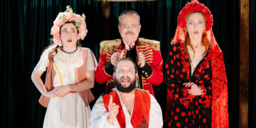 ΔΗΠΕΘΕ Κοζάνης: Πρεμιέρα για τον Επιθεωρητή, την πιο επίκαιρα γλυκόπικρη κωμωδία του καλοκαιριού (Φωτογραφίες)