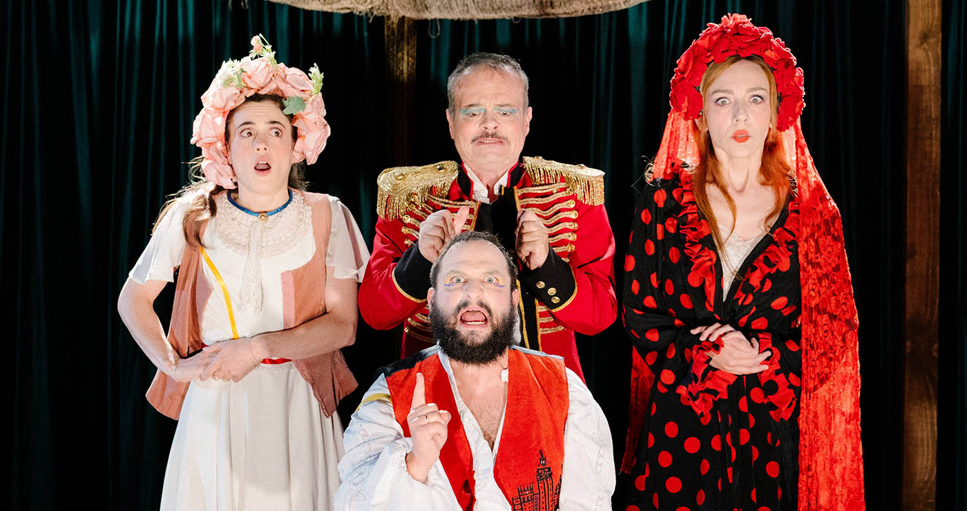 ΔΗΠΕΘΕ Κοζάνης: Πρεμιέρα για τον Επιθεωρητή, την πιο επίκαιρα γλυκόπικρη κωμωδία του καλοκαιριού (Φωτογραφίες)