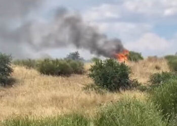 Αναζωπύρωση στη ΖΕΠ Κοζάνης (VIDEO) – Μάχη με τις φλόγες