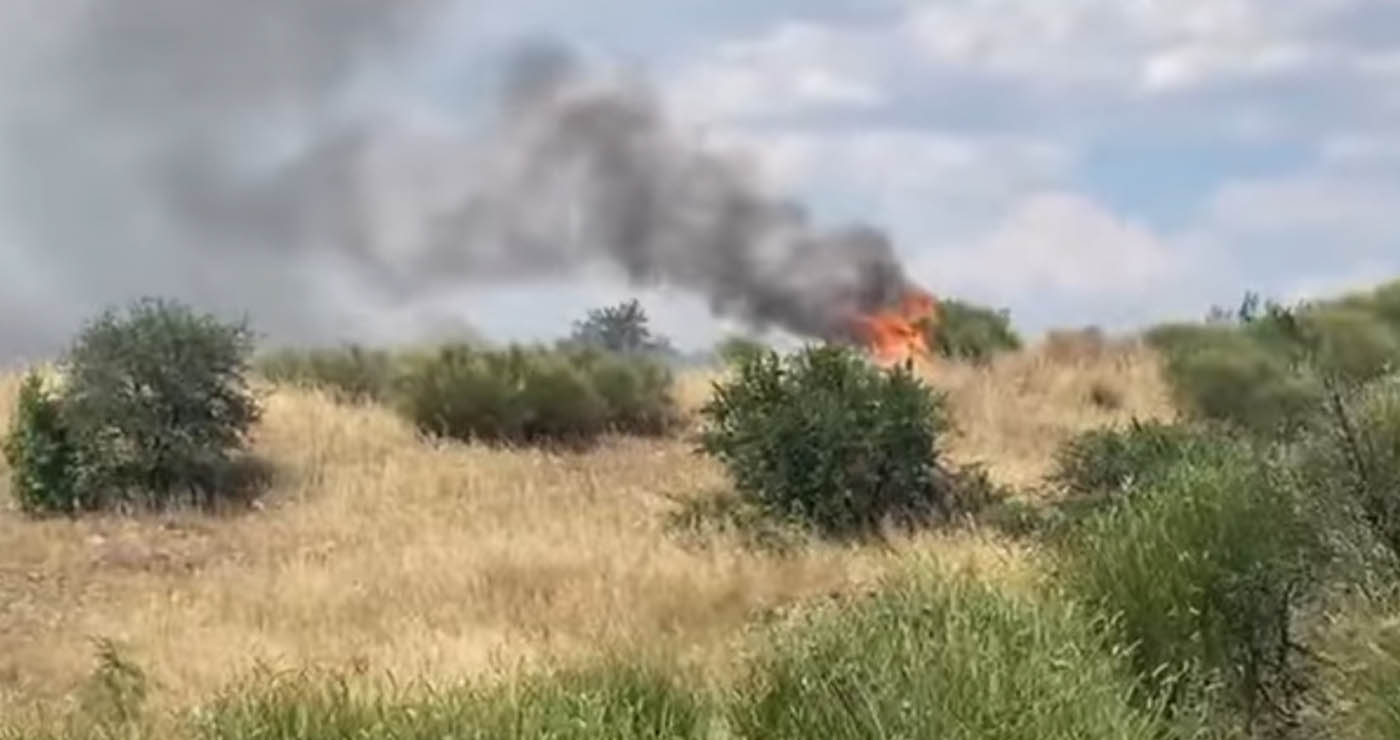 Αναζωπύρωση στη ΖΕΠ Κοζάνης (VIDEO) – Μάχη με τις φλόγες