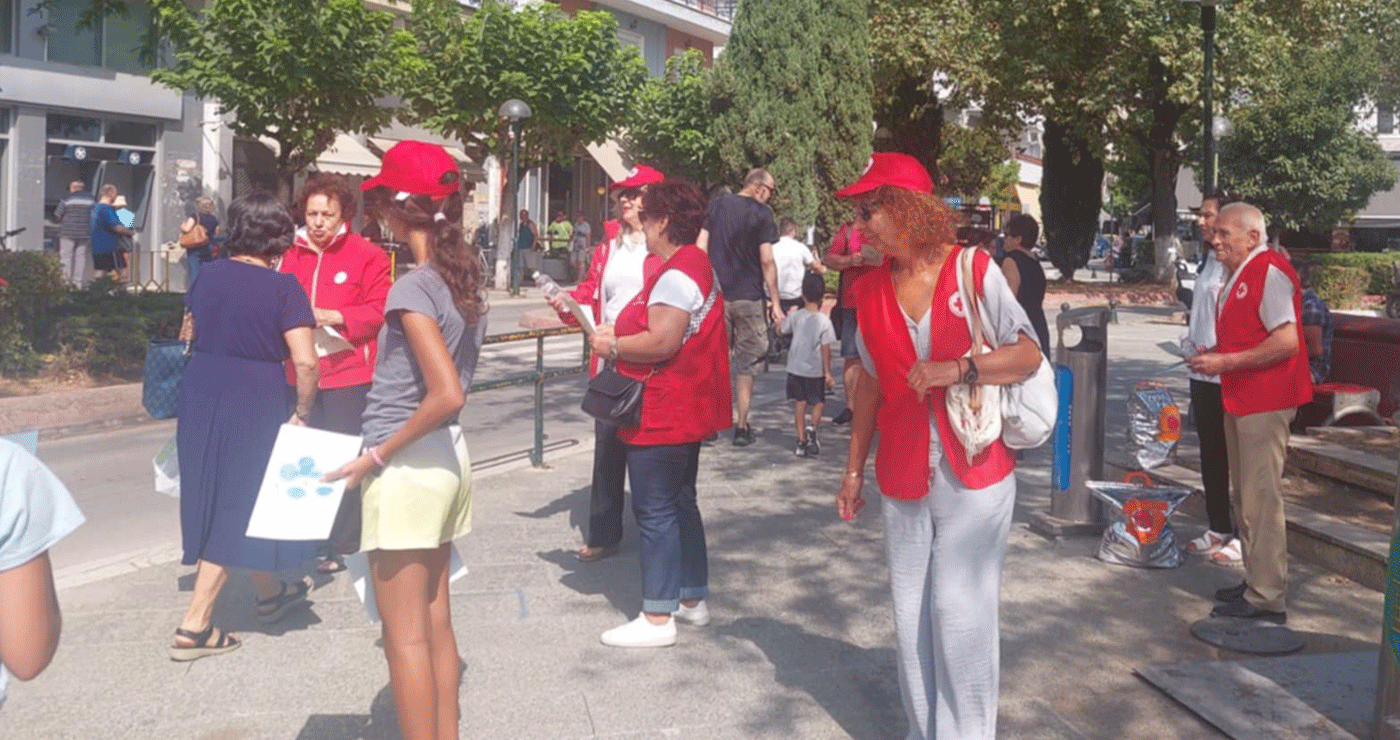 Το Π.Τ. του Ελληνικού Ερυθρού Σταυρού Πτολεμαΐδας ενημέρωσε και “δρόσισε” τους πολίτες!