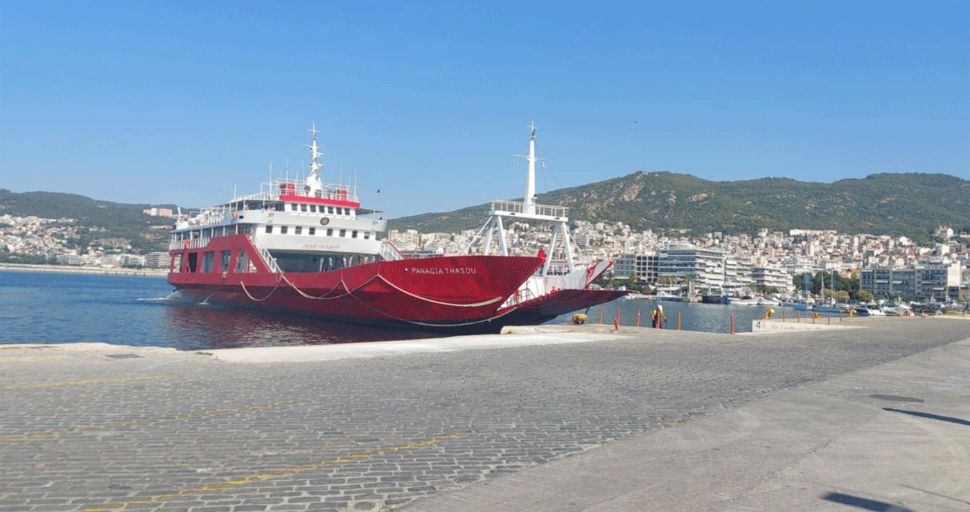 Λίγο πριν την αναχώρηση από το γραφικό Λιμάνι της Καβάλας , προς τη μαγευτική Λήμνο..