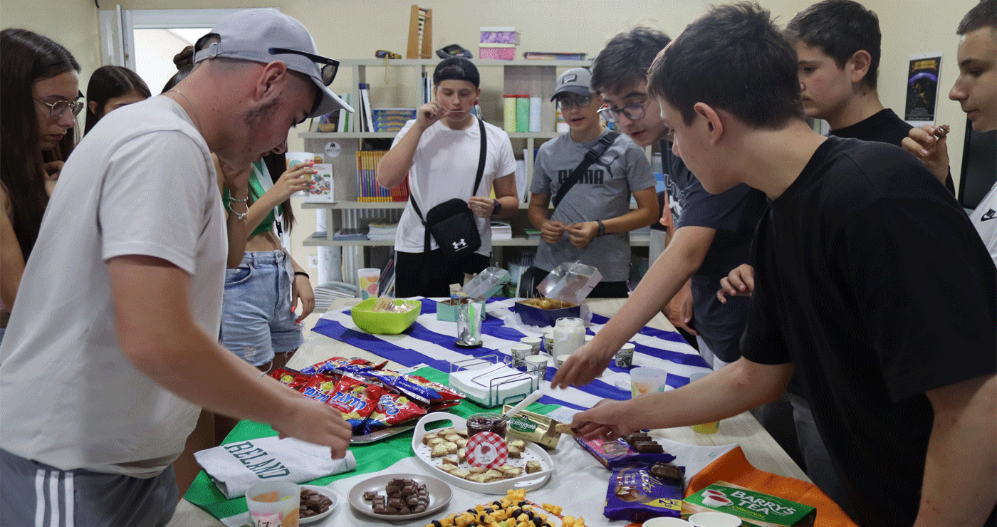 Νέοι από την Ιρλανδία επισκέφθηκαν τον ΟΕΝΕΦ στο πλαίσιο προγράμματος νεανικής κινητικότητας