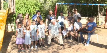 Η μεγαλύτερη οικογένεια στην Ελλάδα με 13 παιδιά και 96 εγγόνια (Βίντεο)