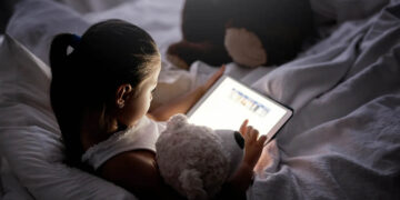 Έρχεται στην Ελλάδα εφαρμογή επαλήθευσης ηλικίας για τη χρήση στο διαδίκτυο -Το ανακοίνωσε η Κομισιόν