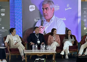 Με επιτυχία ολοκληρώθηκε το Συνέδριο Οίνου στο Αμύνταιο – Η Δυτική Μακεδονία στο επίκεντρο του ευρωπαϊκού οινικού χάρτη