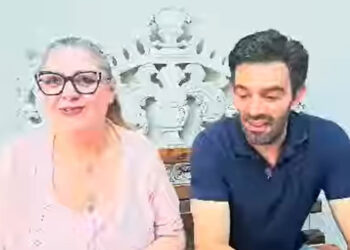 Πρεμιέρα σήμερα για τη  βραβευθείσα θεατρική  παράσταση “Οιδίπους Τύραννος από τη θεατρική ομάδα “Μικρή  Αυλαία “! (της Κούλας Πουλασιχίδου)