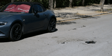 Γυναίκα αυτοπυρπολήθηκε μπροστά από την Αίγλη Ζαππείου