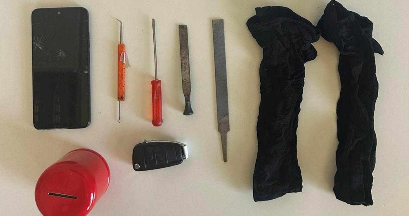 Κοζάνη: Διέρρηξαν σπίτι 75χρονου και έκλεψαν 4 ρολόγια και 80 ευρώ – Συνελήφθησαν 38χρονος και ανήλικος