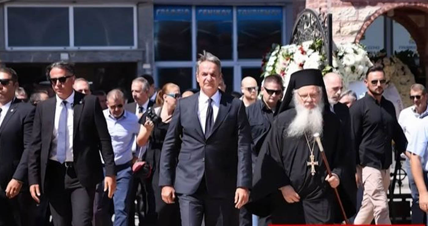 Σε κλίμα συγκίνησης το τελευταίο αντίο στον Απόστολο Βεσυρόπουλο