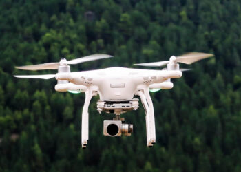 Στη Βέροια κάτοικοι ζητούν να σταματήσει η πυρανίχνευση μέσω drone