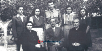 Μια υπέροχη πολύτεκνη οικογένεια προσφύγων του Πόντου στο Σούλποβο (Άρδασσα) το 1921 – Από τη στήλη του Γ. Καζαντζή στον ΠΑΛΜΟ