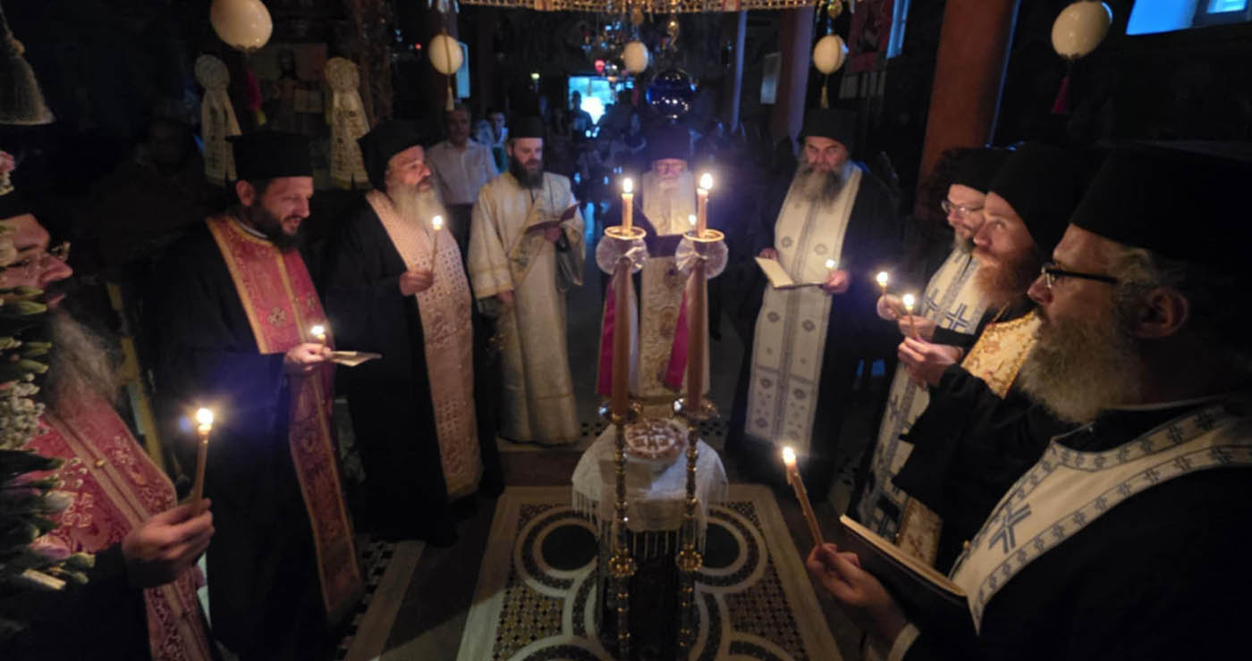 Προεξάρχοντος του Πρωτοσυγκέλλου της Μητροπόλεως μας Αρχιμανδρίτου Νικηφόρου Μανάδη τελέστηκε το Κτητορικό Μνημόσυνο στην εορτάζουσα Ι.Μ. Κοιμήσεως της Θεοτόκου Κλαδορράχης Φλώρινας (ρεπορτάζ της Κούλας Πουλασιχίδου)