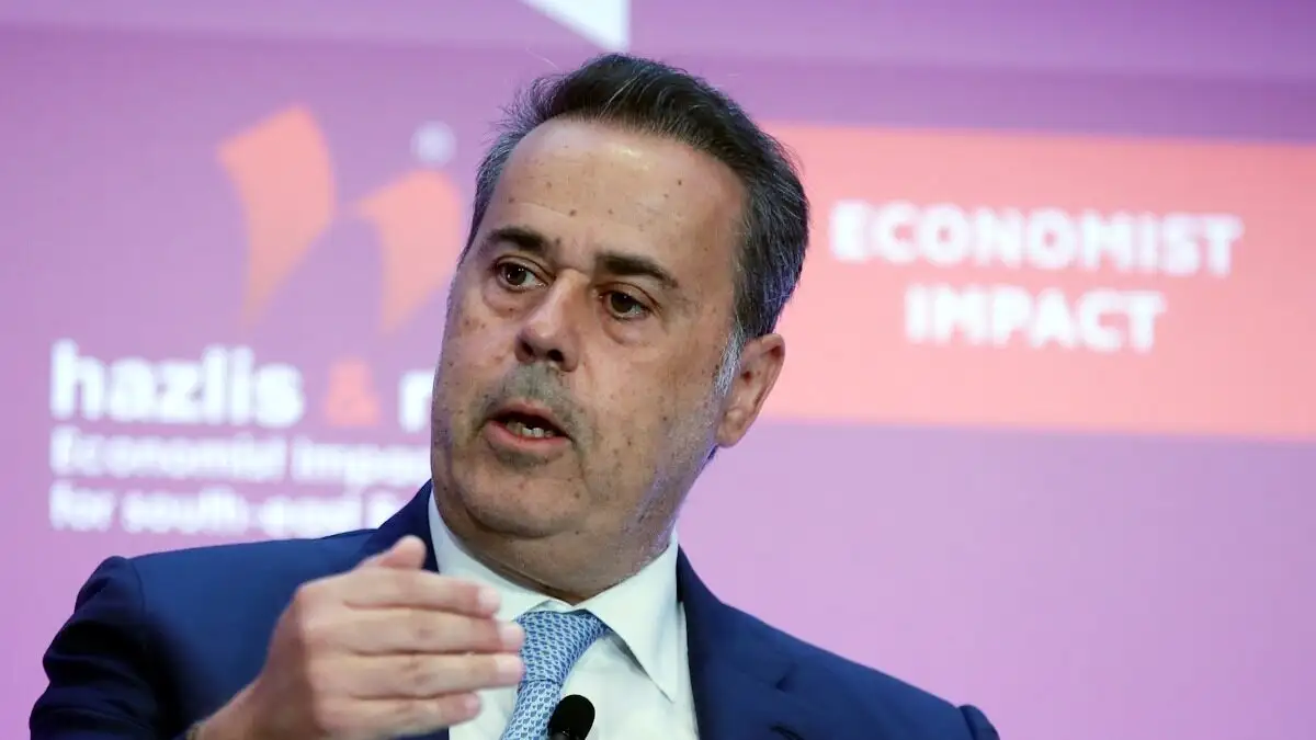 Έρχονται νέες προτάσεις για την αποκλιμάκωση των τιμών ρεύματος στους καταναλωτές