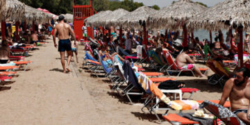 Εργαζόμενοι στον τουρισμό καταγγέλουν συνθήκες γαλέρας και εξαθλίωσης