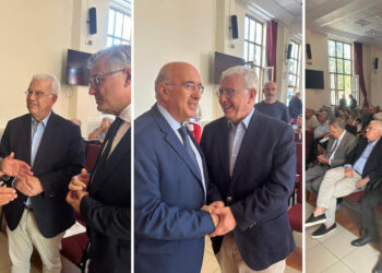 Ο Στράτος Σιμόπουλος στο Τσοτύλι – Συμμετείχε στο αναπτυξιακό συνέδριο της Βοϊακής Εστίας