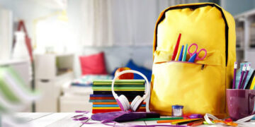 Θεοδωρικάκος: Σταθερές οι τιμές στα σχολικά είδη